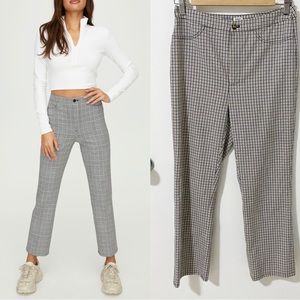 Aritzia Sunday Best Freshman Check Plaid Pant Cream/Tan/Navy size 6
